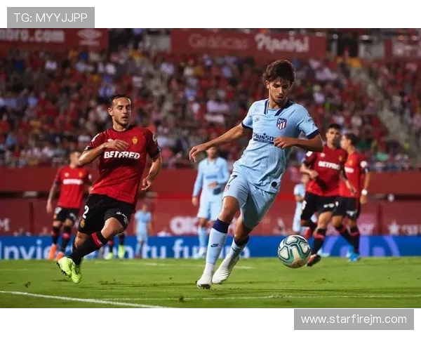 皇家马德里强强对决再掀巅峰之战见证绿茵场上荣耀与激情