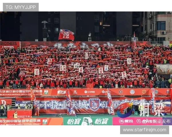 重庆足球队荣登足球力量排行榜第六名展现强劲实力与潜力