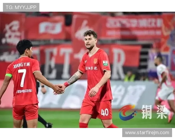 中甲联赛精彩对决辽宁队迎战新疆队争夺宝贵积分